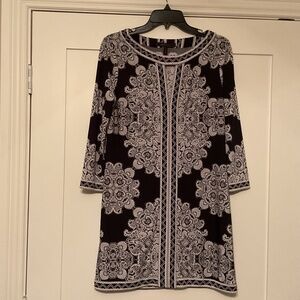 BCBGMAXAZRIA  Black Gray and White Shift Dress